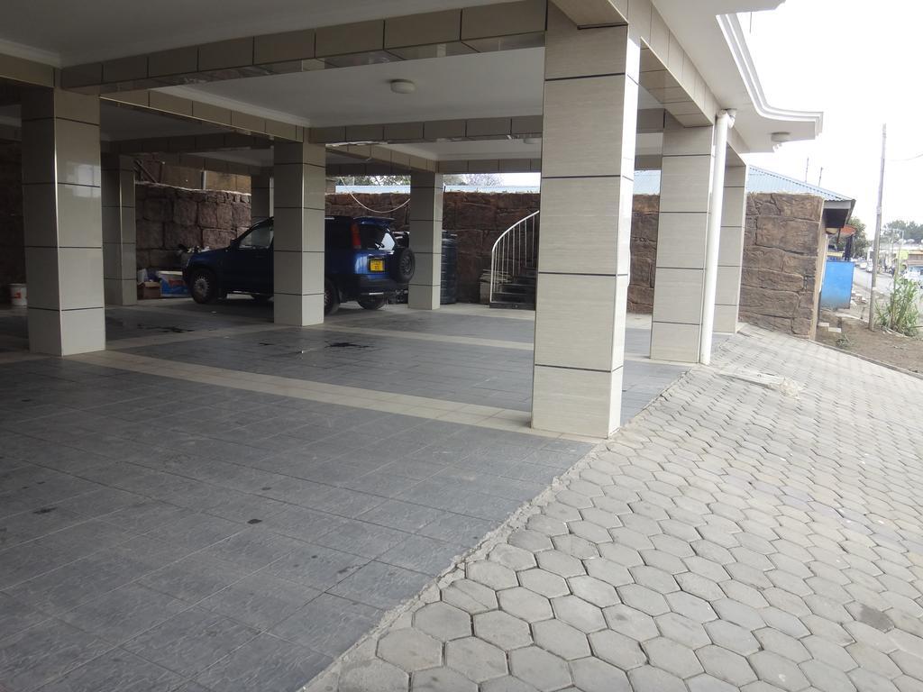 Premier Palace Hotel Arusha Exterior photo