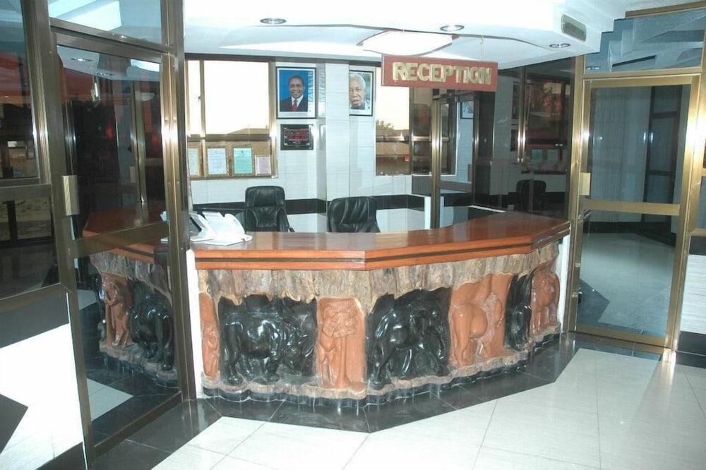Premier Palace Hotel Arusha Exterior photo