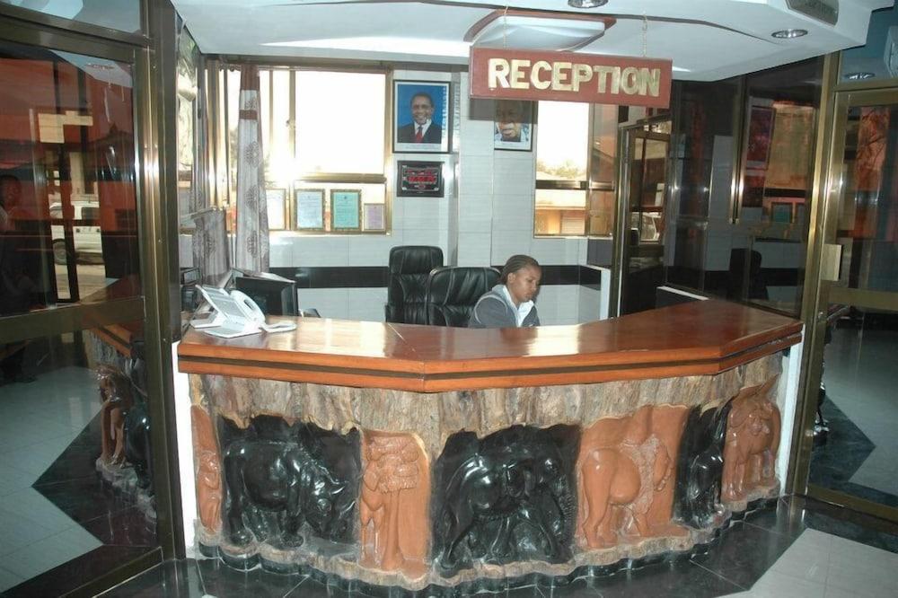 Premier Palace Hotel Arusha Exterior photo